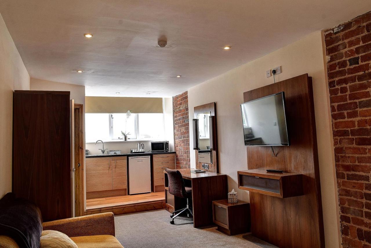 Hotel The Wharf Stourport Extérieur photo