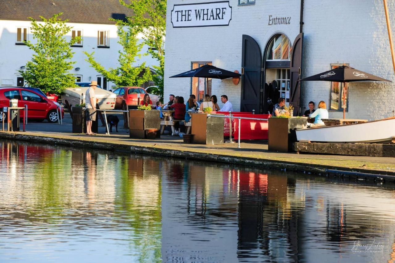 Hotel The Wharf Stourport Extérieur photo
